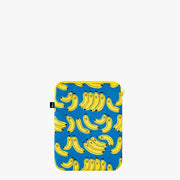 Kolorowa torba na laptopa LOQI banany z nadrukiem żółtych bananów na niebieskim tle