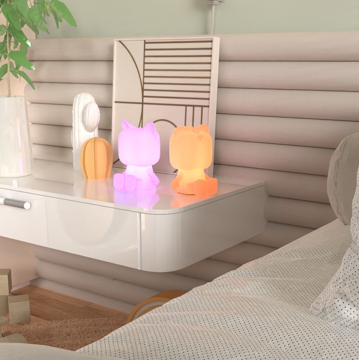 Lampka nocna dinozaur w kolorze pomarańczowym i różowym umieszczona na białym nocnym stoliku