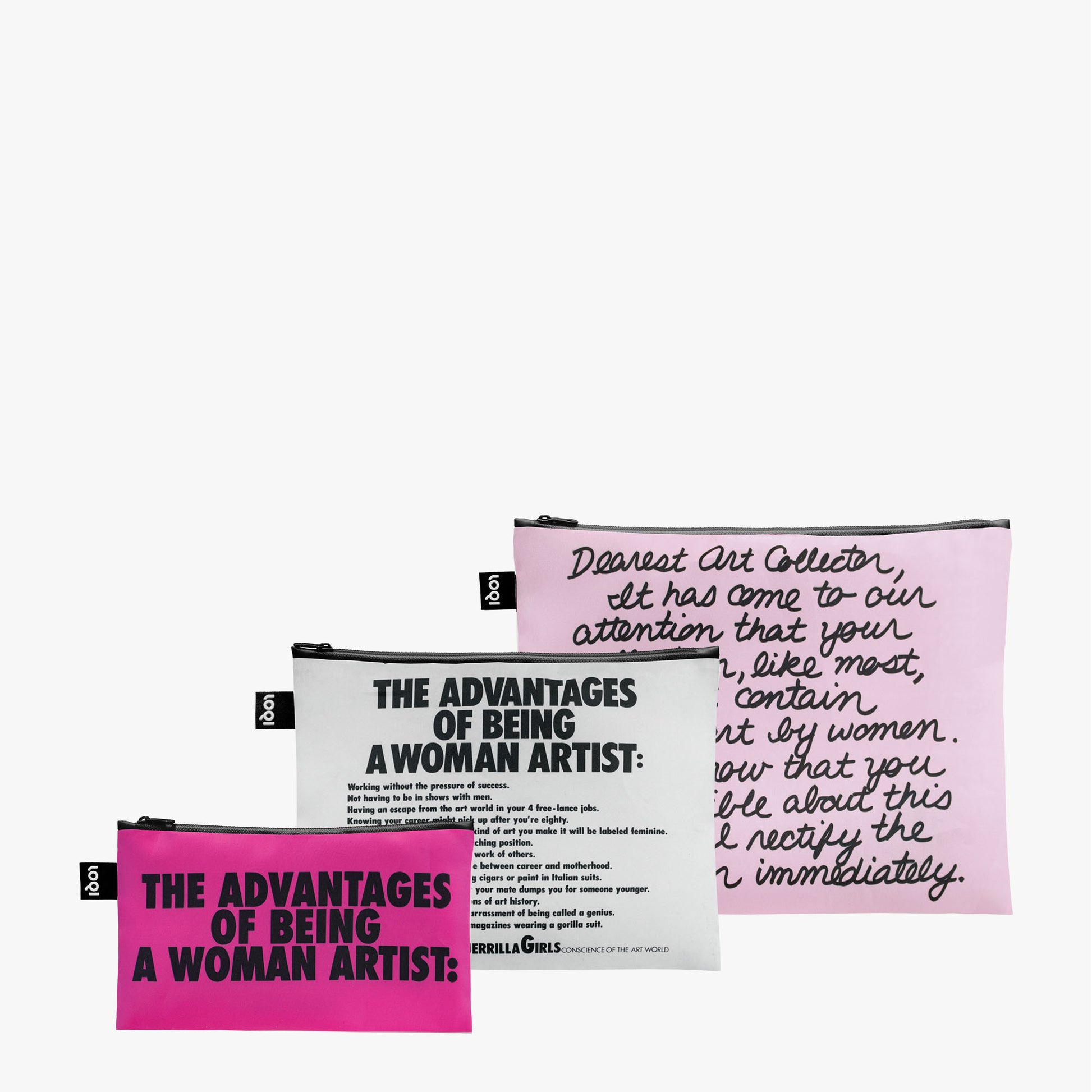 Zestaw saszetek LOQI Guerrilla Girls z różnymi wzorami i napisami feministycznymi
