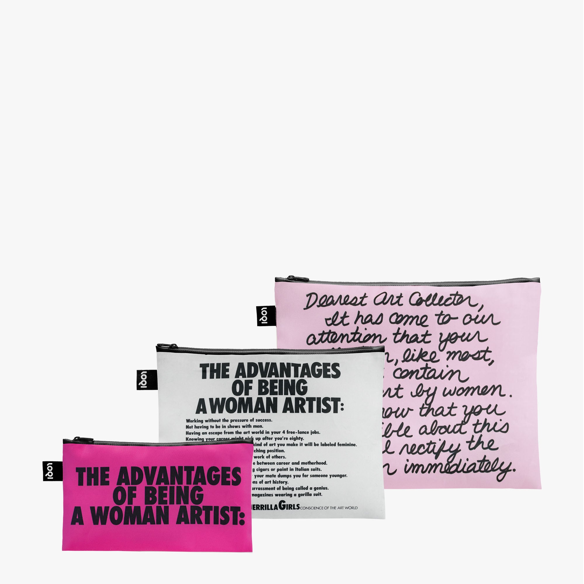 Zestaw saszetek LOQI Guerrilla Girls z różnymi wzorami i napisami feministycznymi
