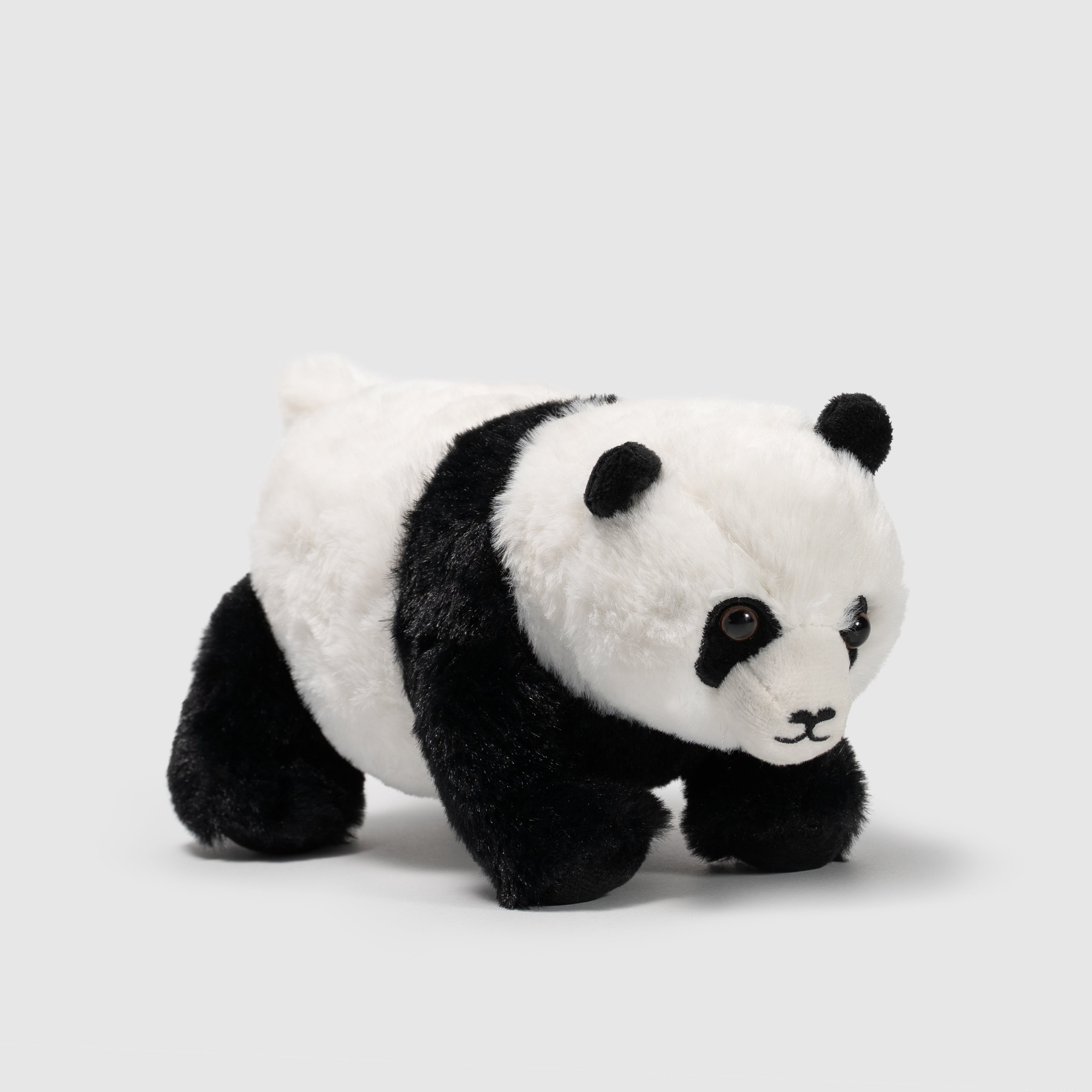 Miękki pluszak panda dla dzieci od Wild Planet w czarno-białych kolorach