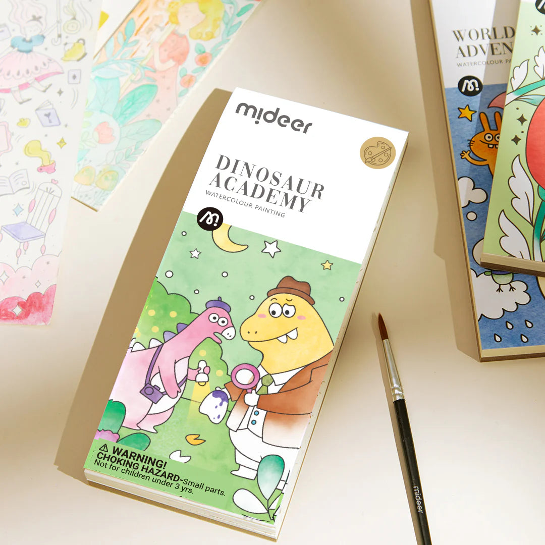 Kolorowanka akwarelowa dinozaury marki Yamann z obrazkami dinozaurów do malowania farbami akwarelowymi