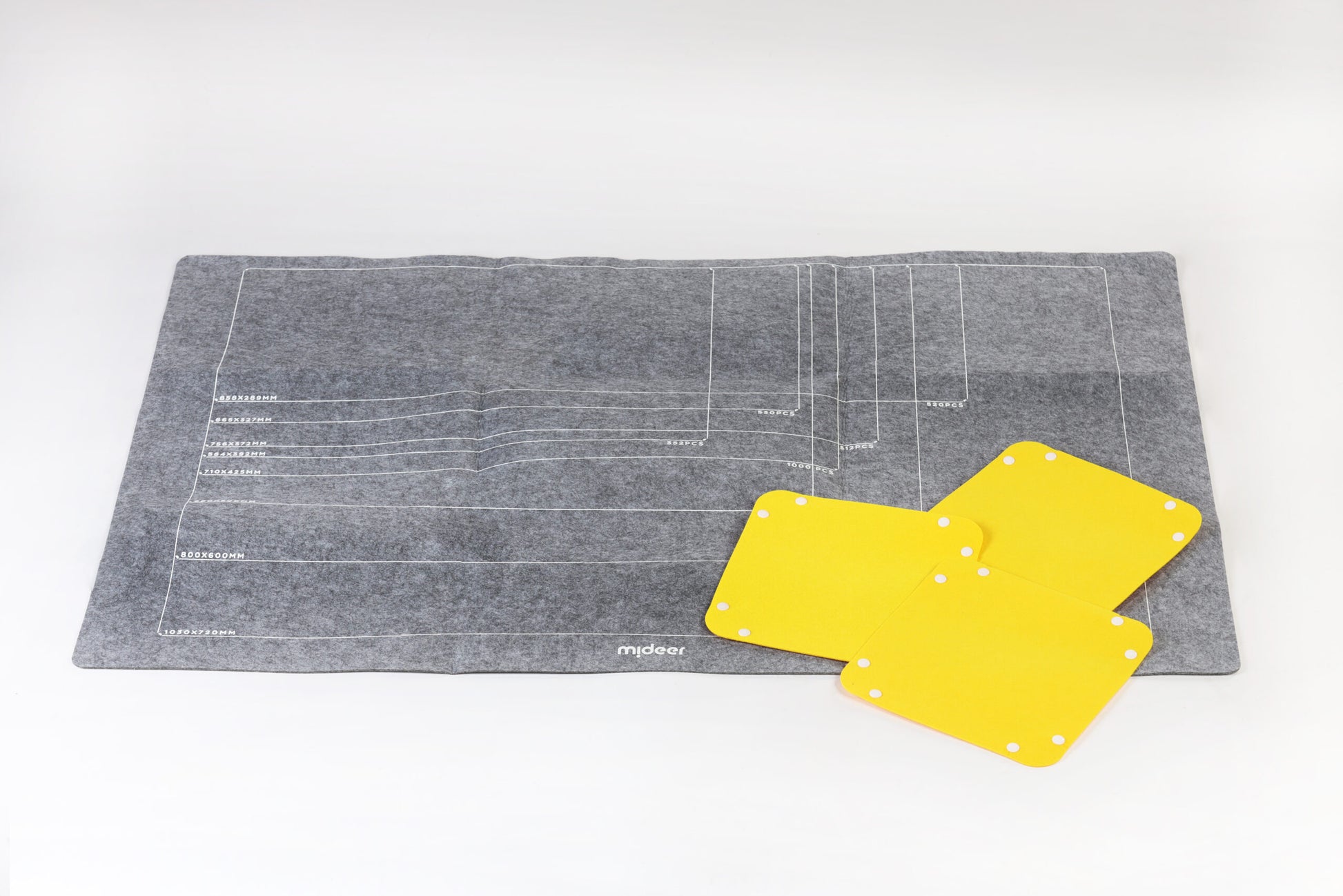 Szara mata do układania puzzli Yamann z żółtymi narzędziami do łatwego sortowania elementów