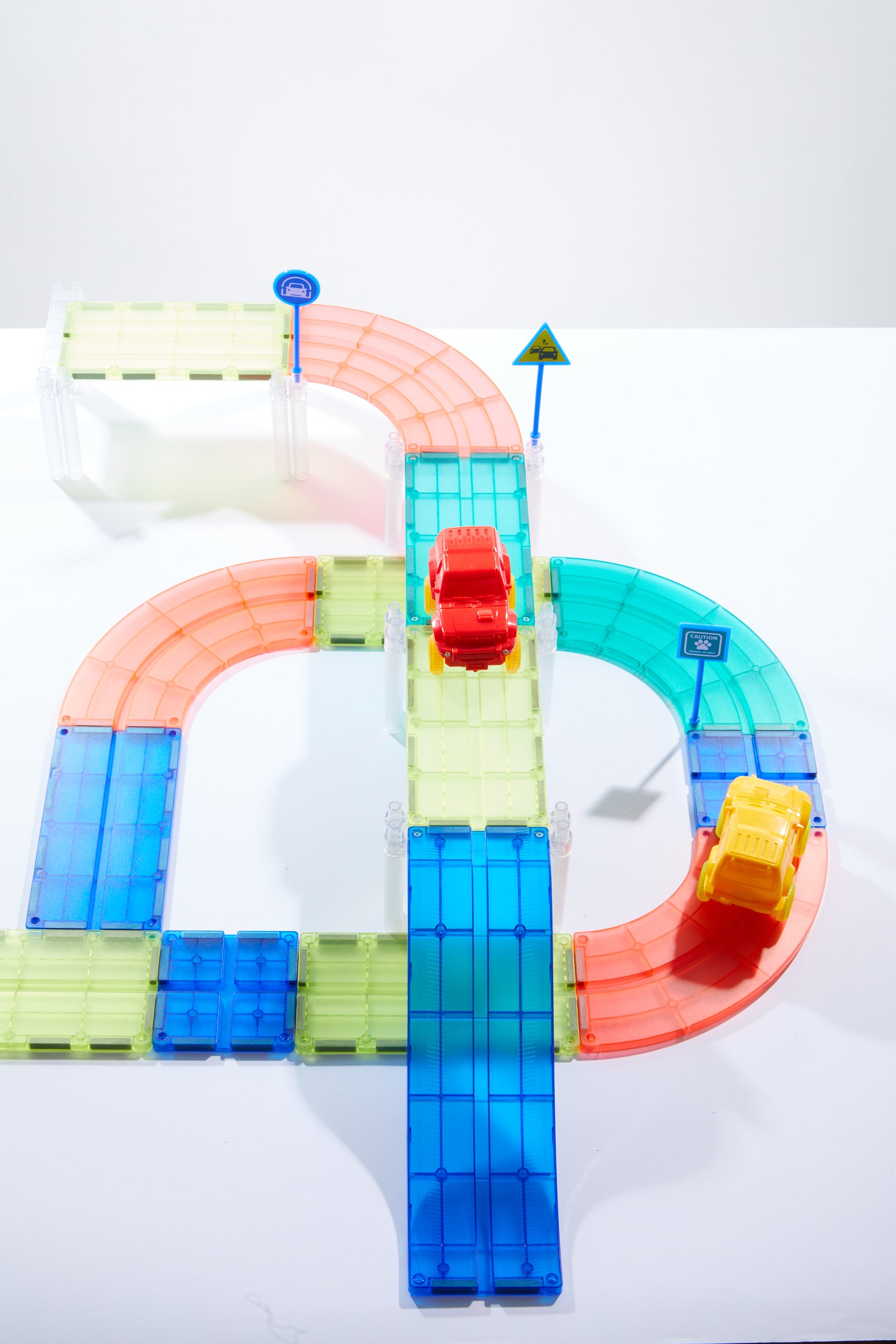 Magnetic blocks with mideer cars – Race track (115 pcs.)