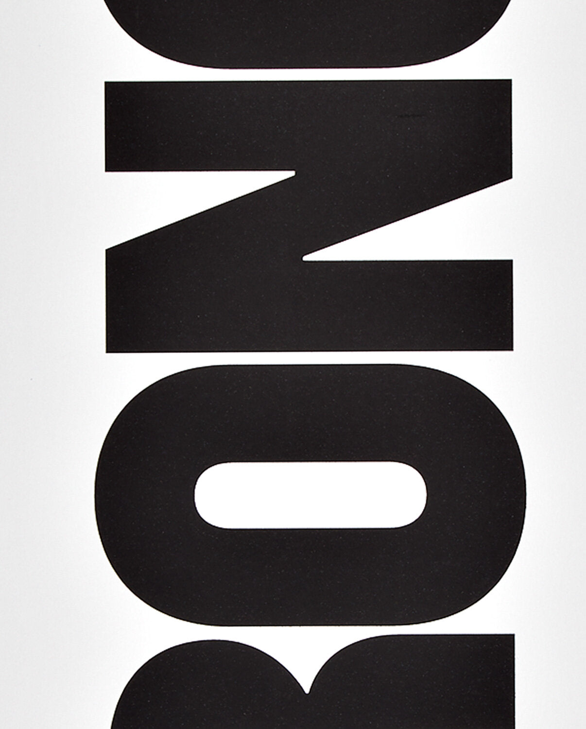 Notatnik graphic L z dużymi czarnymi literami na białej okładce od BV JACOB COMPANY