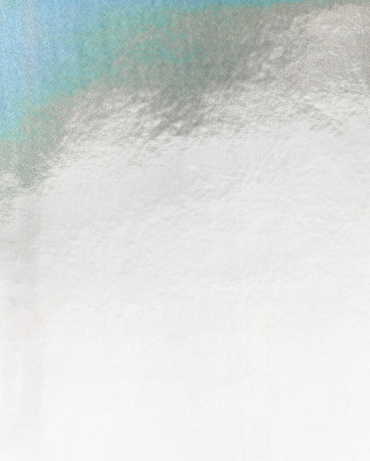 Metaliczna powierzchnia notatnika fluid chrome w srebrnym kolorze od BV JACOB COMPANY