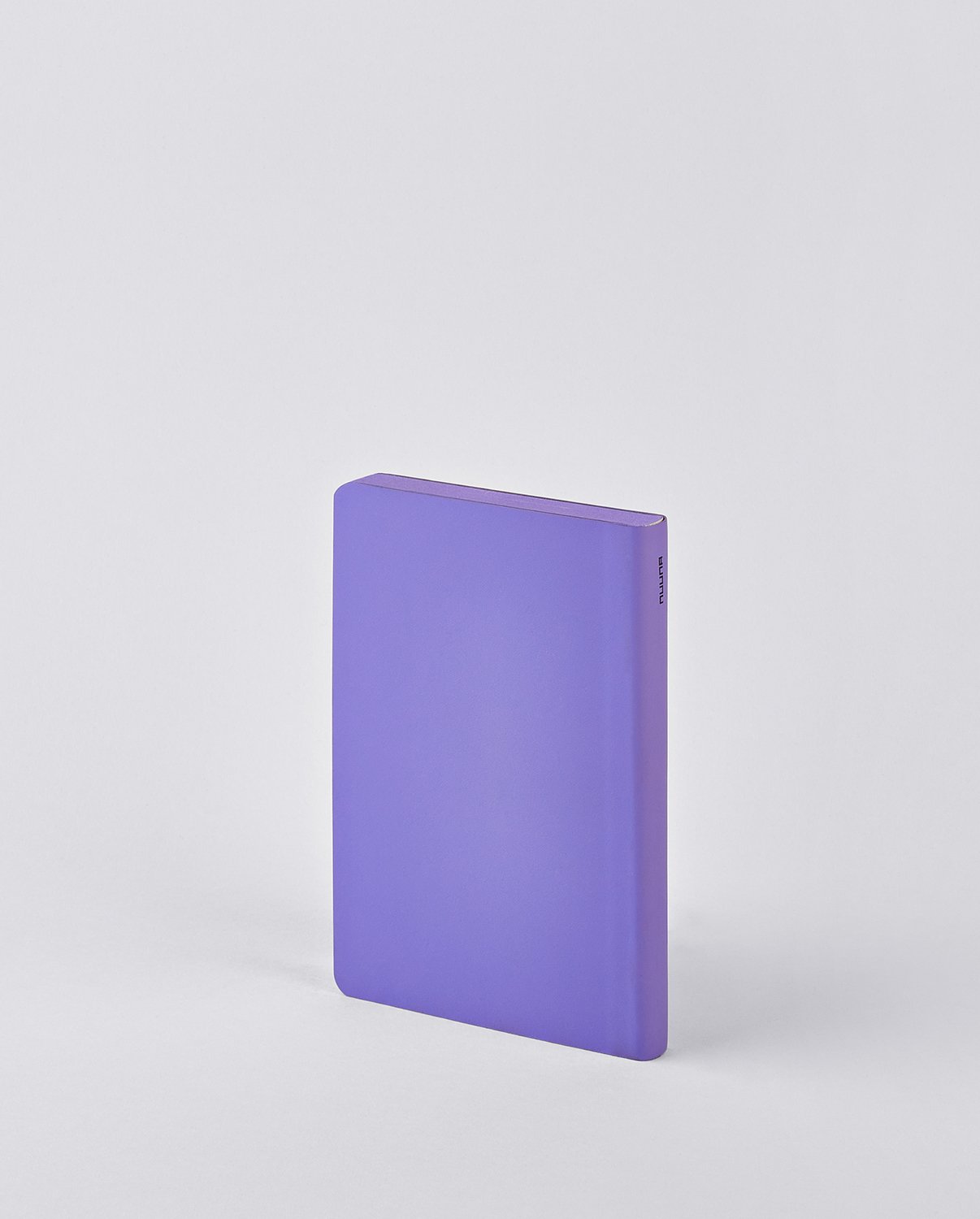 Fioletowy notatnik z sercem o gładkiej okładce od BV JACOB COMPANY