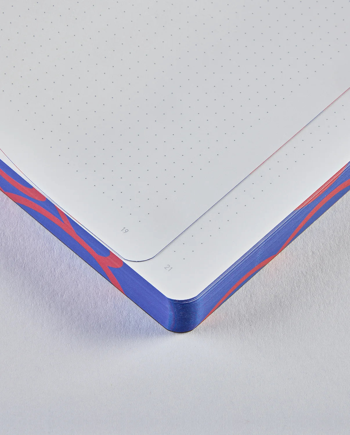 nuuna Graphic L – Heaven notebook