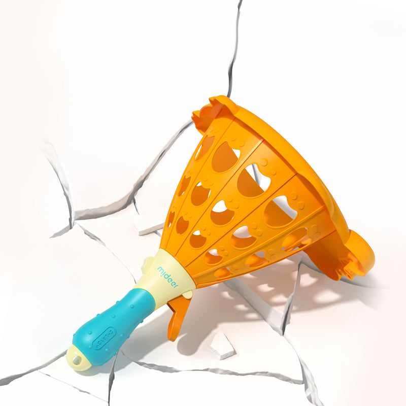 gra zręcznościowa dla dzieci żaba z plastikowym pomarańczowym koszem i niebieską rączką