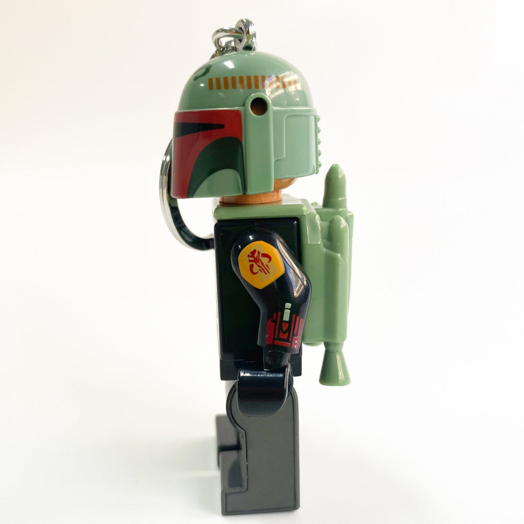 brelok z latarką LEGO Star Wars Boba Fett w kształcie figurki z detalami i kluczem do zawieszania