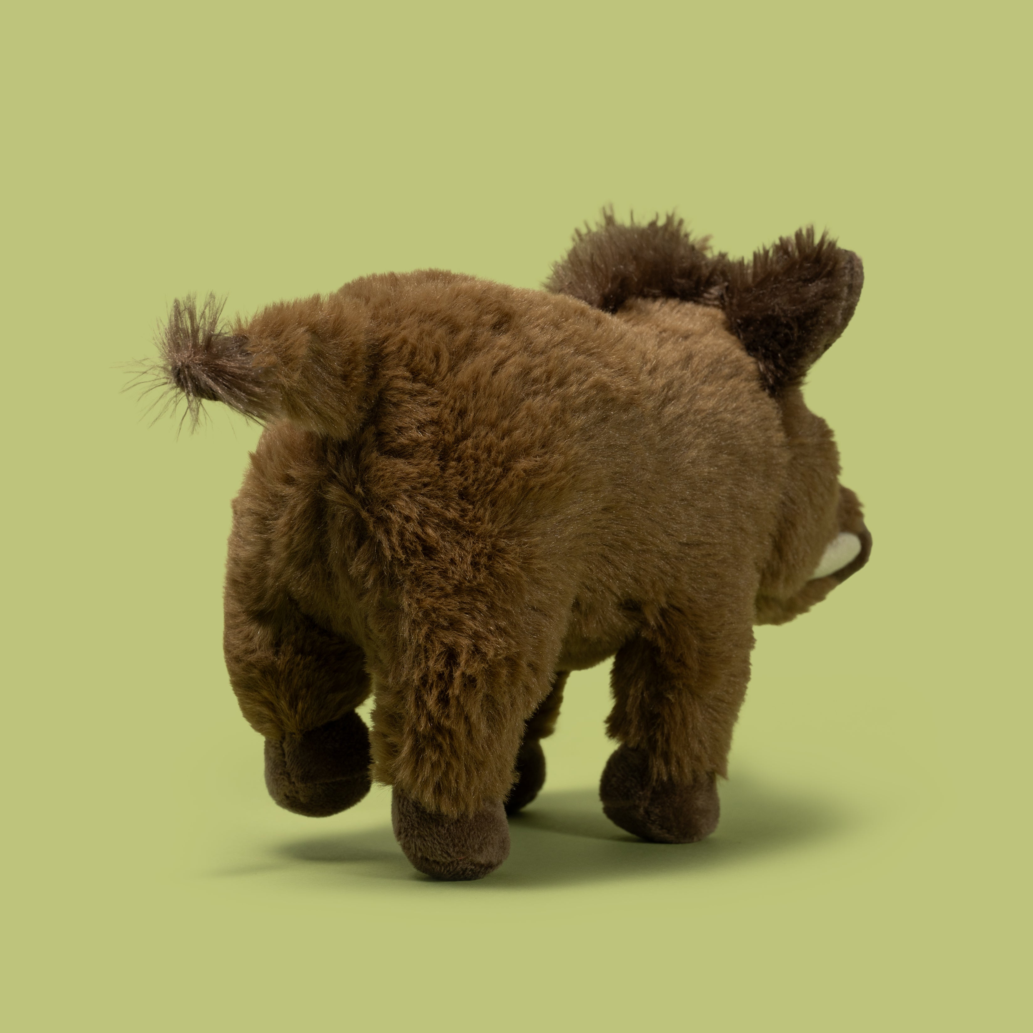 Pluszak dzik Wild Planet wykonany z miękkiego brązowego materiału idealny na prezent