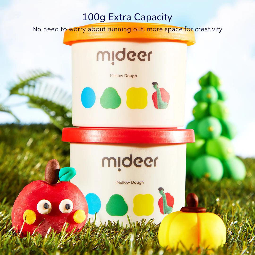 Ciastolina dla dzieci 6 kolorów Yamann w pojemnikach z modelinowymi figurkami jabłka i dyni na trawie