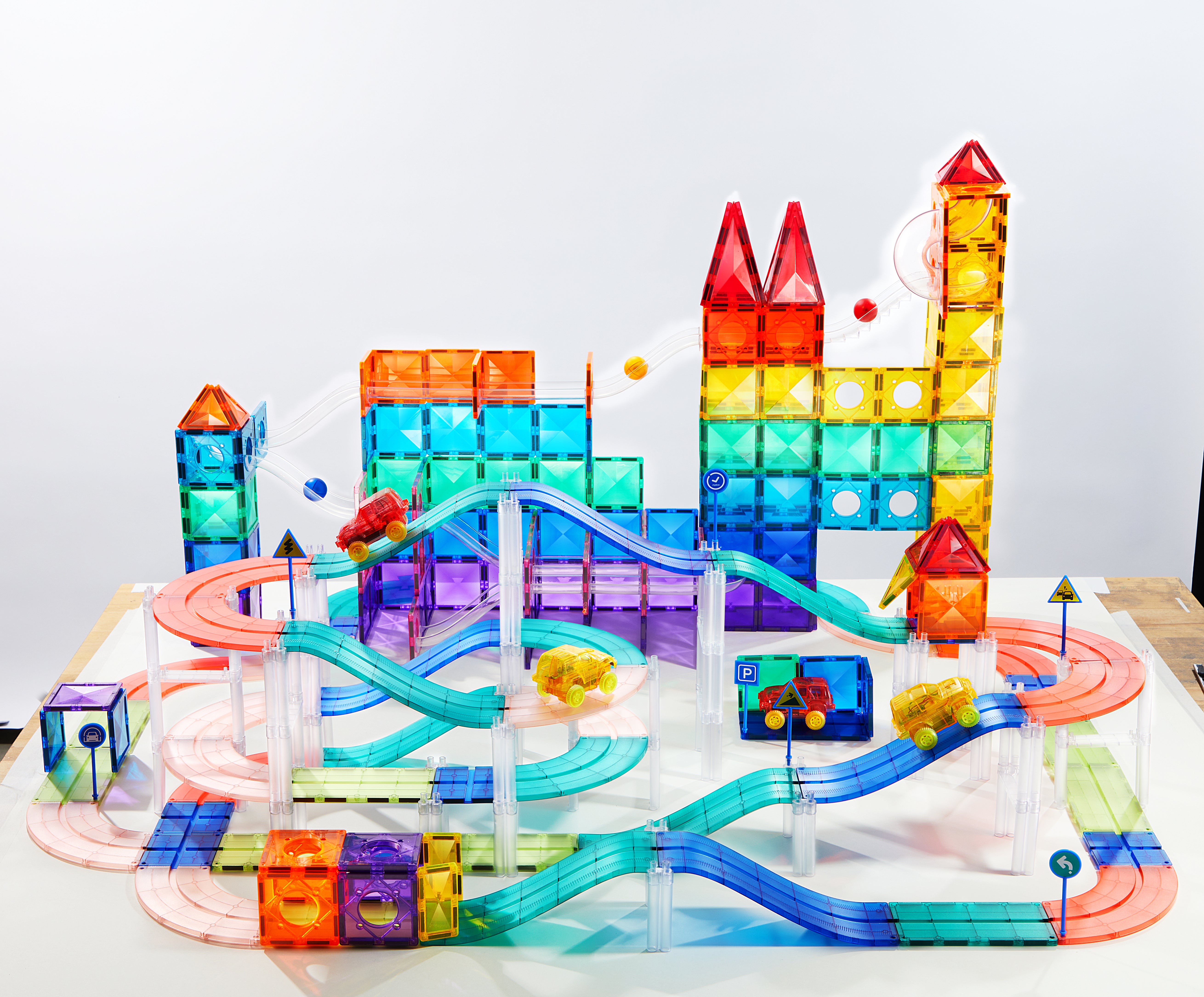 Magnetic blocks with mideer cars – Race track (115 pcs.)