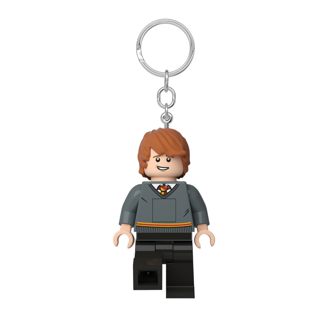 brelok LEGO Harry Potter przedstawiający mini figurkę czarodzieja w szkolnym mundurku