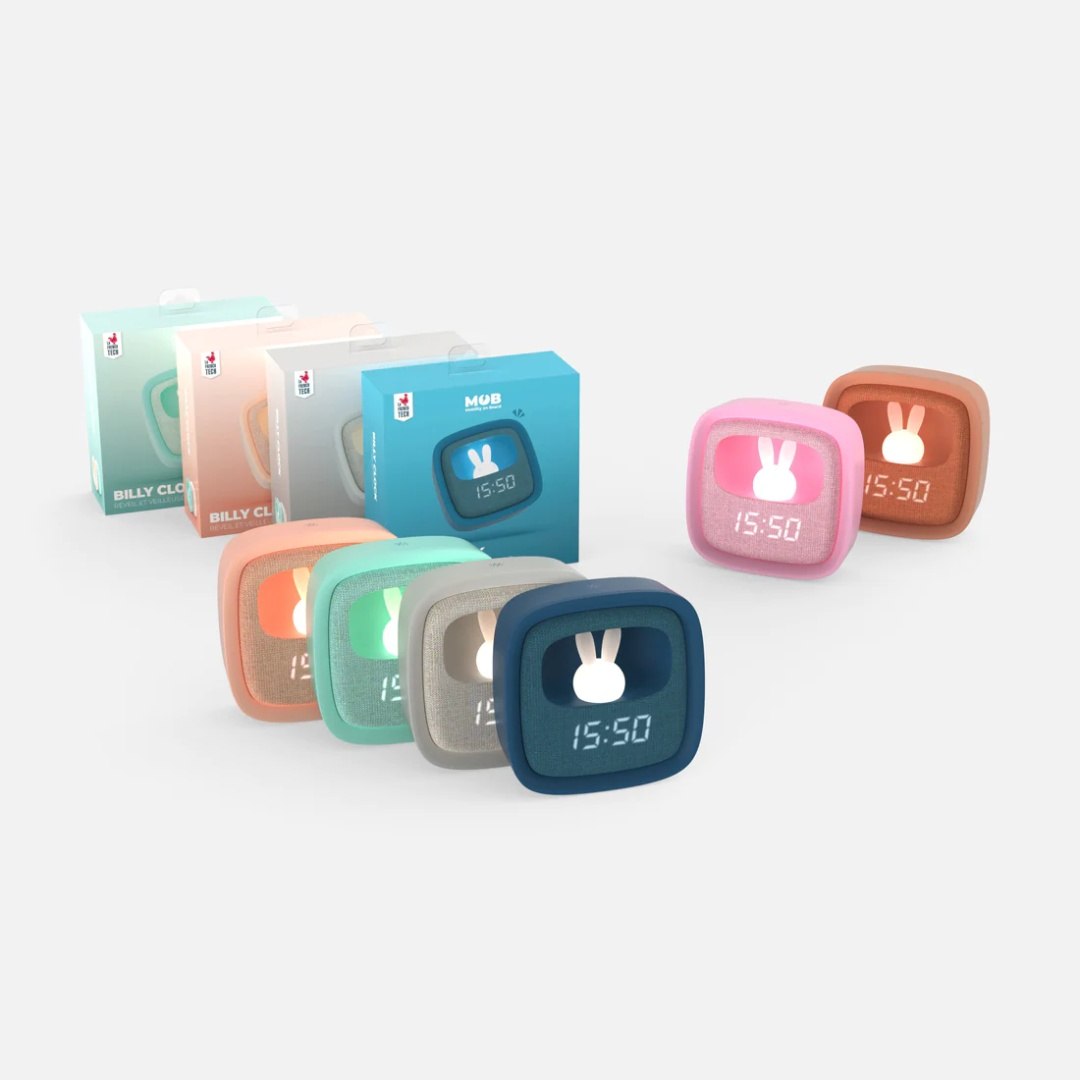 Budzik z lampką dziecięcy WABOBA AB w różnych kolorach z wyświetlaczem cyfrowym i motywem króliczka