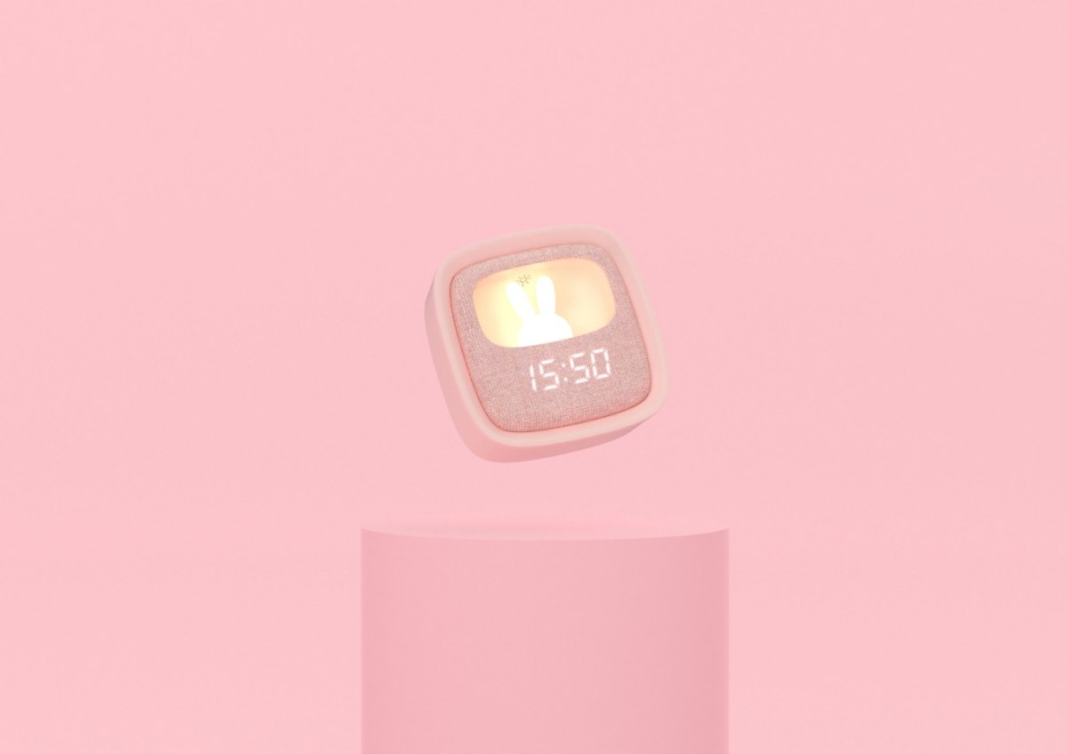 Różowy budzik dla dzieci z lampką marki WABOBA AB z cyfrowym wyświetlaczem i uroczym wzorem zająca