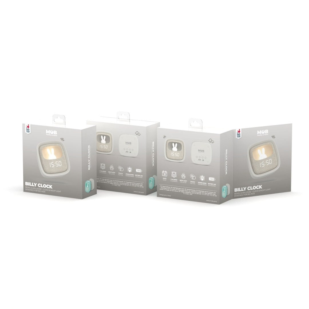 Budzik z lampką dla dzieci WABOBA AB Billy Clock w białym opakowaniu z wyświetlaczem LED