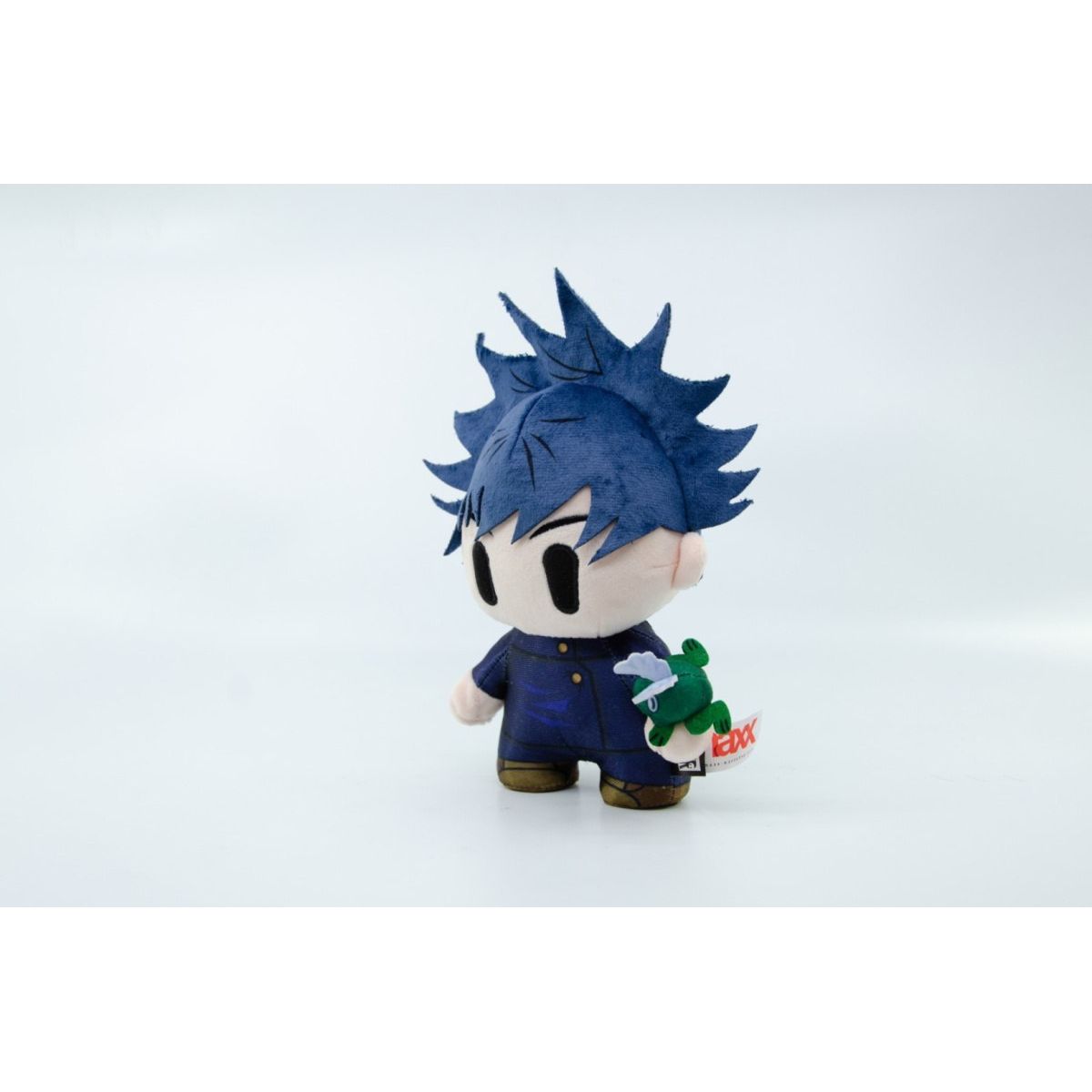 Pluszowa figurka Jujutsu Kaisen z niebieskimi włosami i granatowym strojem od Yu Me Toys