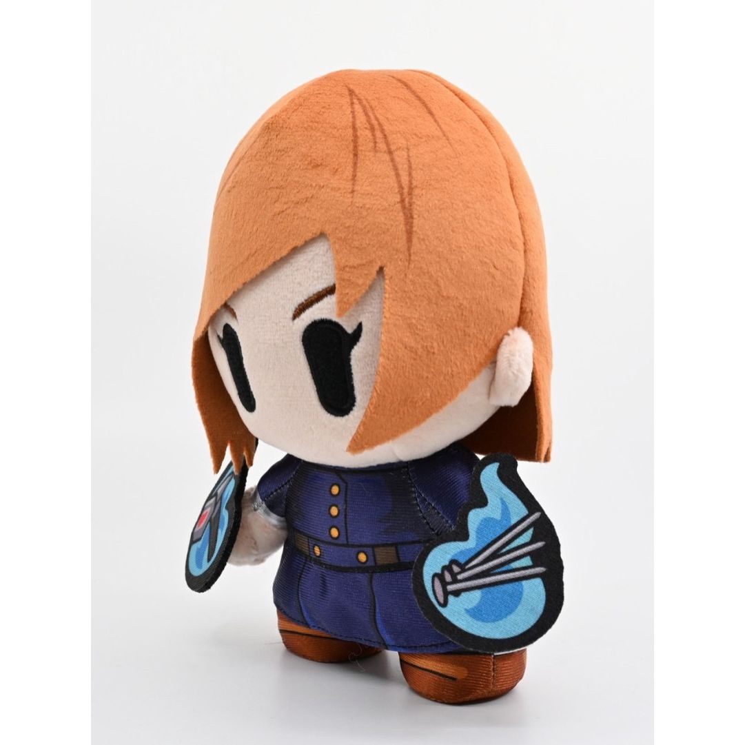 Pluszowa figurka Nobara Kugisaki od Yu Me Toys w niebieskim stroju i pomarańczowych włosach