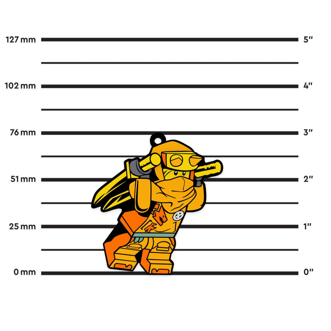 Żółty magnes LEGO Ninjago Arin w stylu minifigurki z mieczem i okularami przeciwsłonecznymi