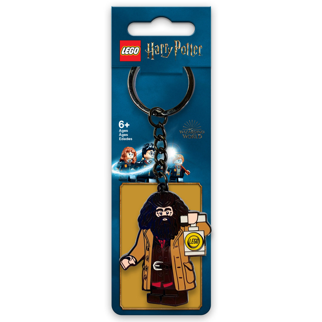 Metalowy brelok LEGO Harry Potter Hagrid z postacią Hagrida na granatowym tle opakowania