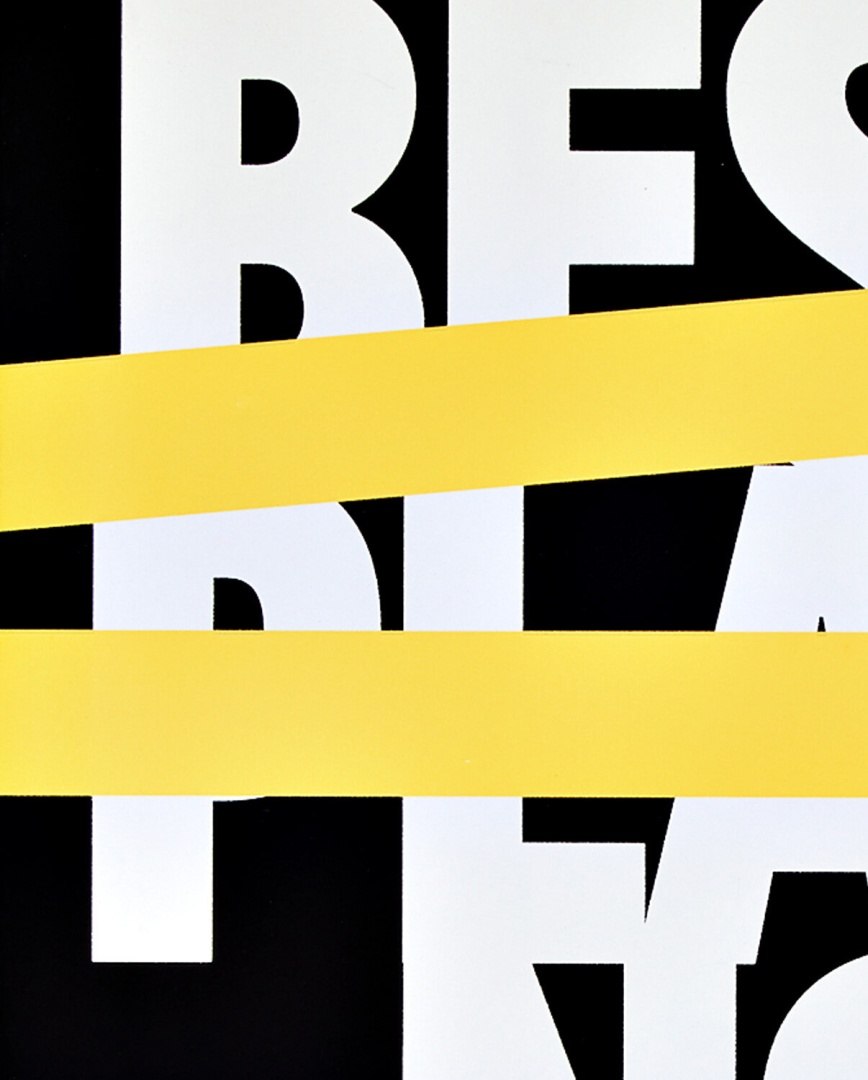 Notatnik Best Plan No Plan o nowoczesnym czarno-białym designie z żółtymi paskami