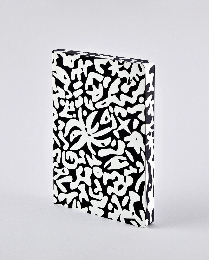 Notatnik graficzny L z czarno-białym abstrakcyjnym wzorem na okładce od BV JACOB COMPANY