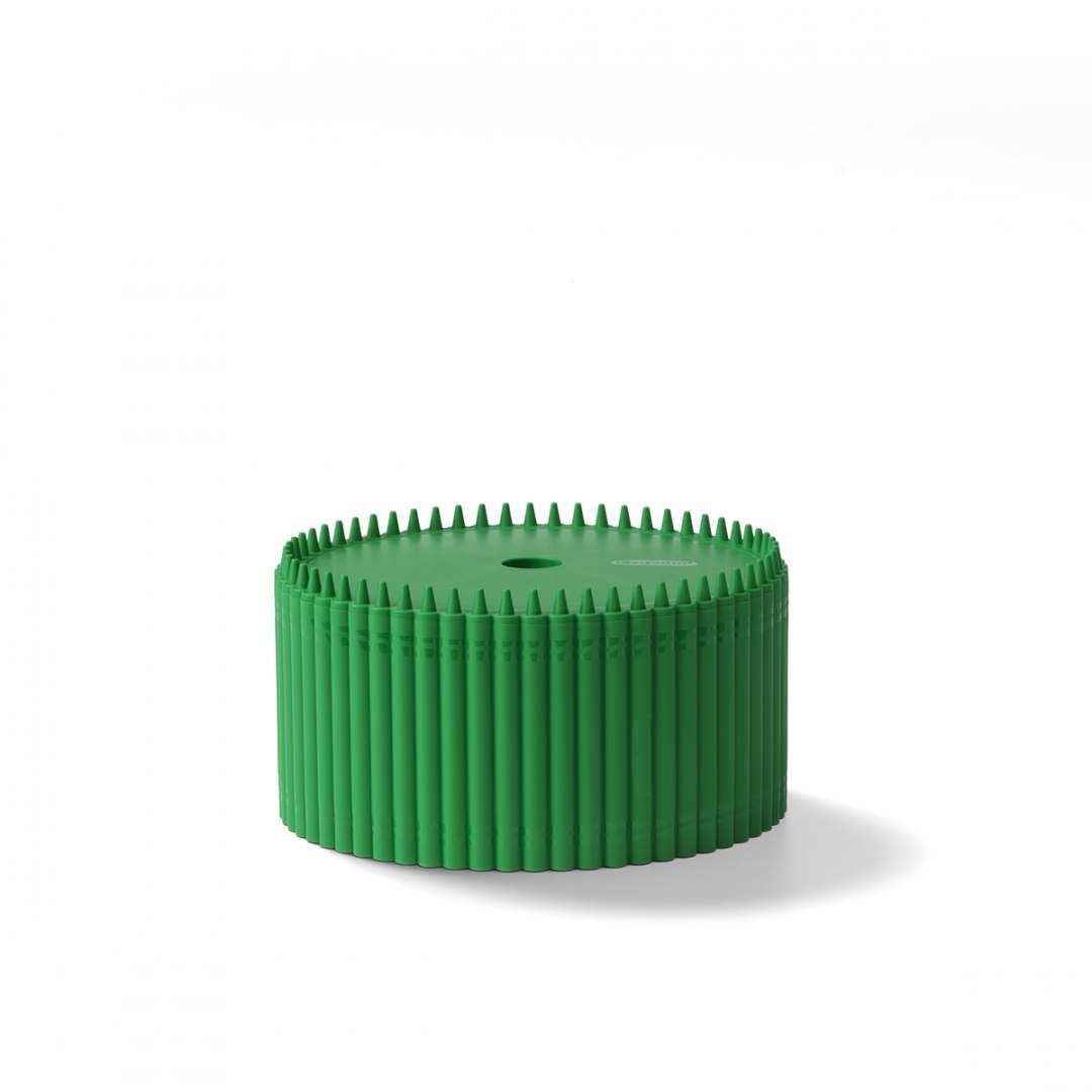 Zielony organizer na biurko Crayola w kształcie ołówków do przechowywania przyborów szkolnych