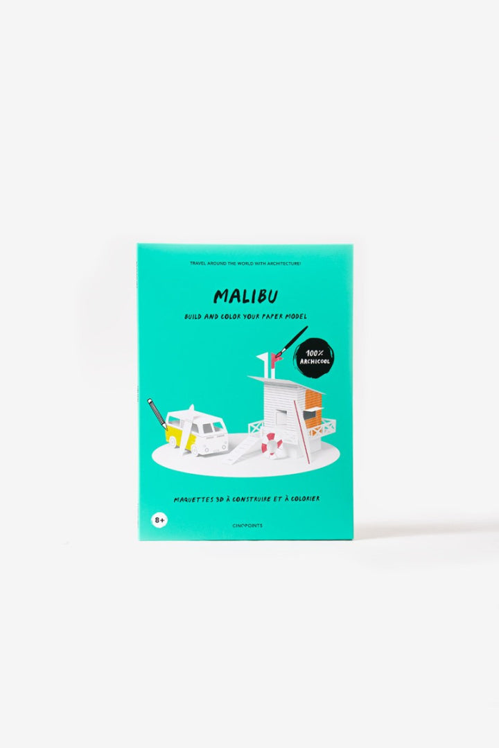 Papierowy model do składania Malibu marki Yamann z instrukcją i kolorowanką w turkusowym opakowaniu