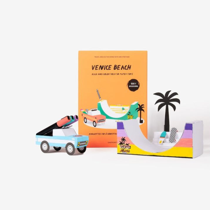 Papierowy model do składania Venice Beach z kolorowym samochodem i rampą palmą w stylu retro