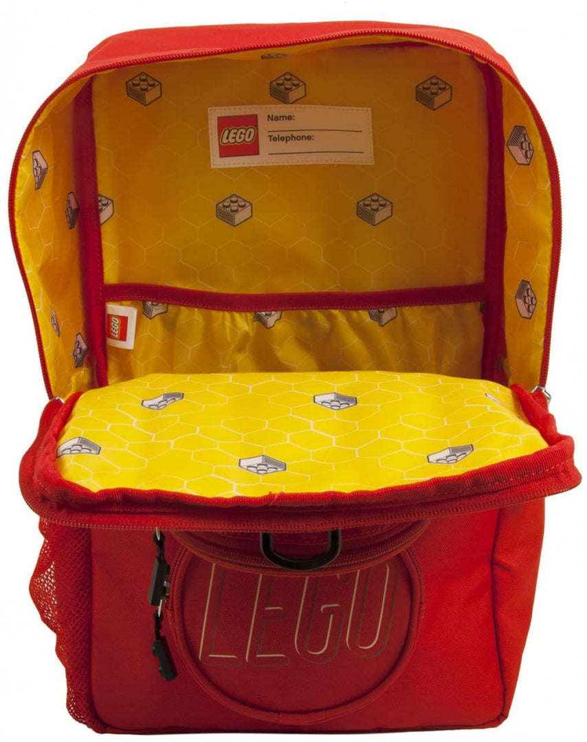 Plecak LEGO czerwony z dużą przednią kieszenią i kolorowym wnętrzem z motywem klocków LEGO