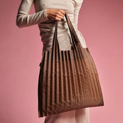 Bolso plisado LOQI – cacao