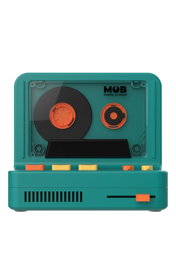 Retro głośnik bezprzewodowy Yamann w stylu kasety magnetofonowej z zielono-pomarańczowym wykończeniem