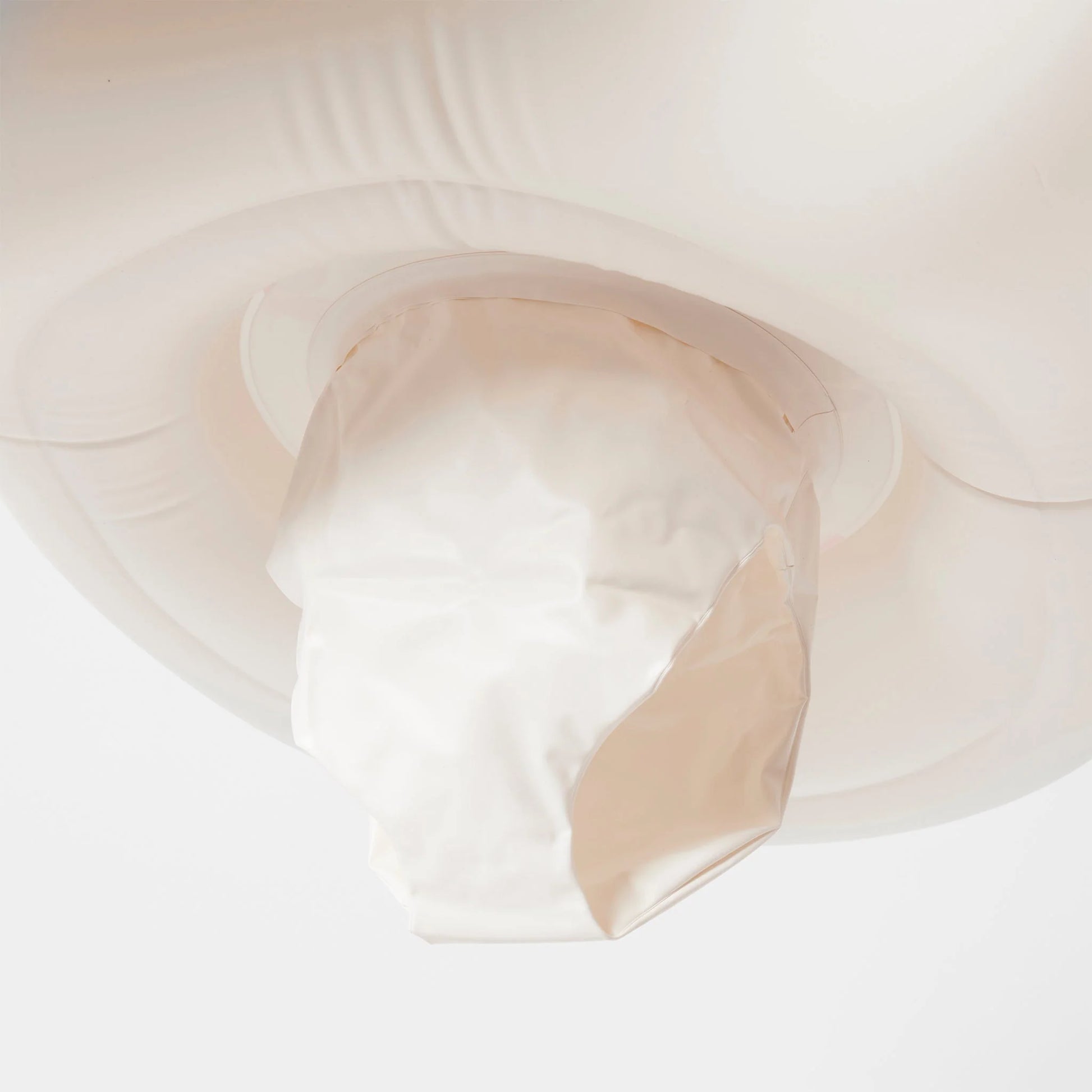 Sunny Life fotelik do pływania dla niemowląt w jasnym kolorze z miękkiego materiału