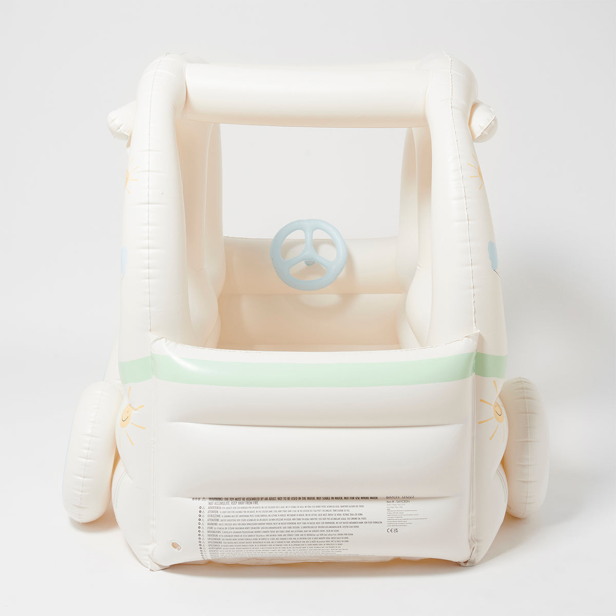 Biały nadmuchiwany domek dla dzieci w kształcie samochodu marki SUNNY LIFE