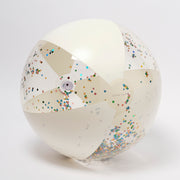 Nadmuchiwana piłka plażowa z brokatem LOQI w przezroczystych i białych segmentach