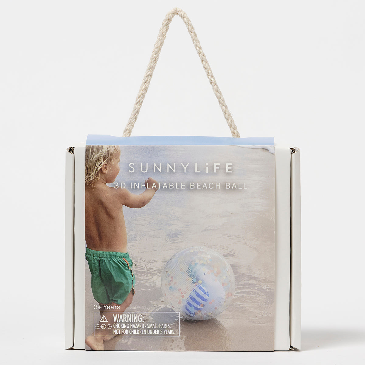 Nadmuchiwana piłka plażowa dla dzieci marki LOQI zapakowana w biały karton z uchwytem