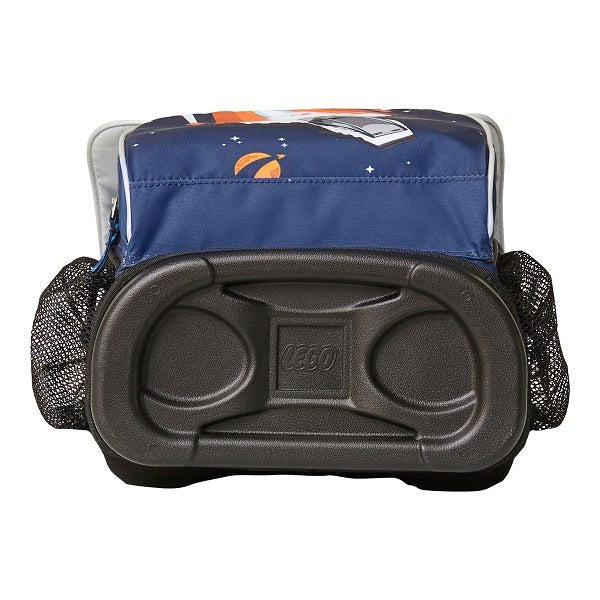 Dół tornistra LEGO City dla dzieci marki Yamann z wytrzymałą, czarną podstawą i siateczkowymi kieszeniami