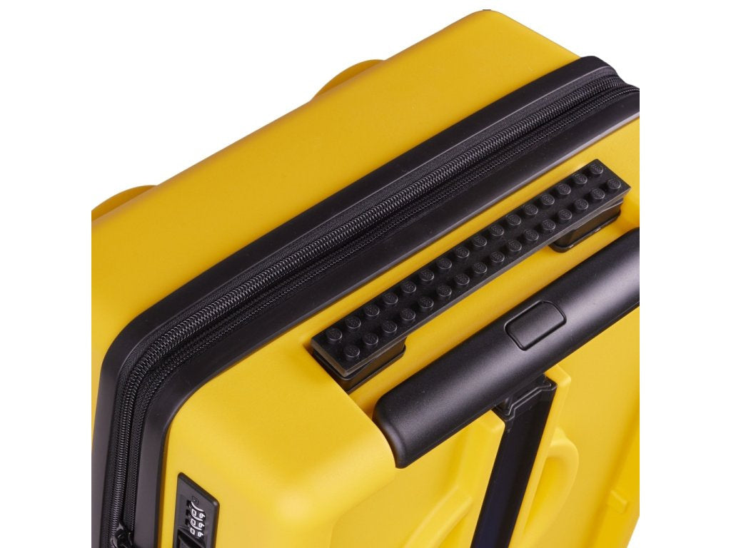 Żółta walizka LEGO żółta z czarnym uchwytem i zamkiem błyskawicznym