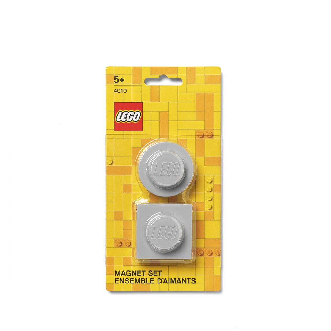 Magnesy LEGO szare w zestawie dwóch klocków magnetycznych na żółtym tle opakowania