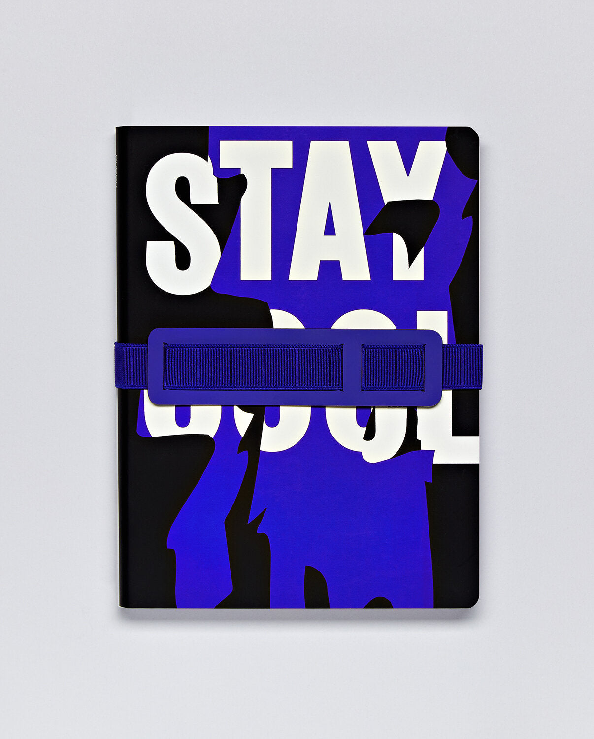 Elastyczna opaska do torebki BV JACOB COMPANY na notes z napisem Stay Cool w kolorze niebieskim