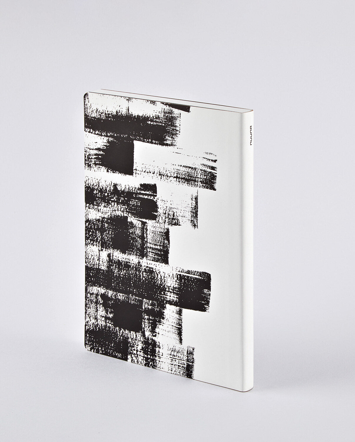 Notatnik artystyczny czarno-biały z abstrakcyjnym wzorem na okładce od BV JACOB COMPANY