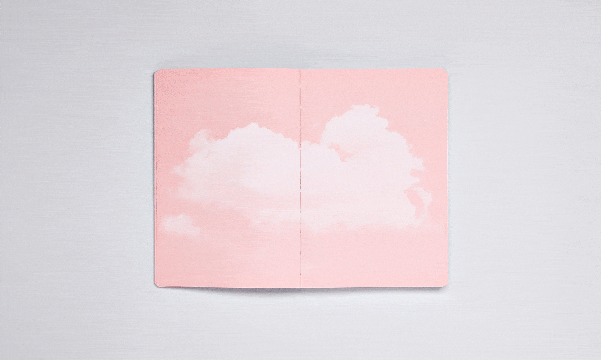 Notatnik inspiration book cloud pink z różowym wnętrzem i motywem chmur BV JACOB COMPANY