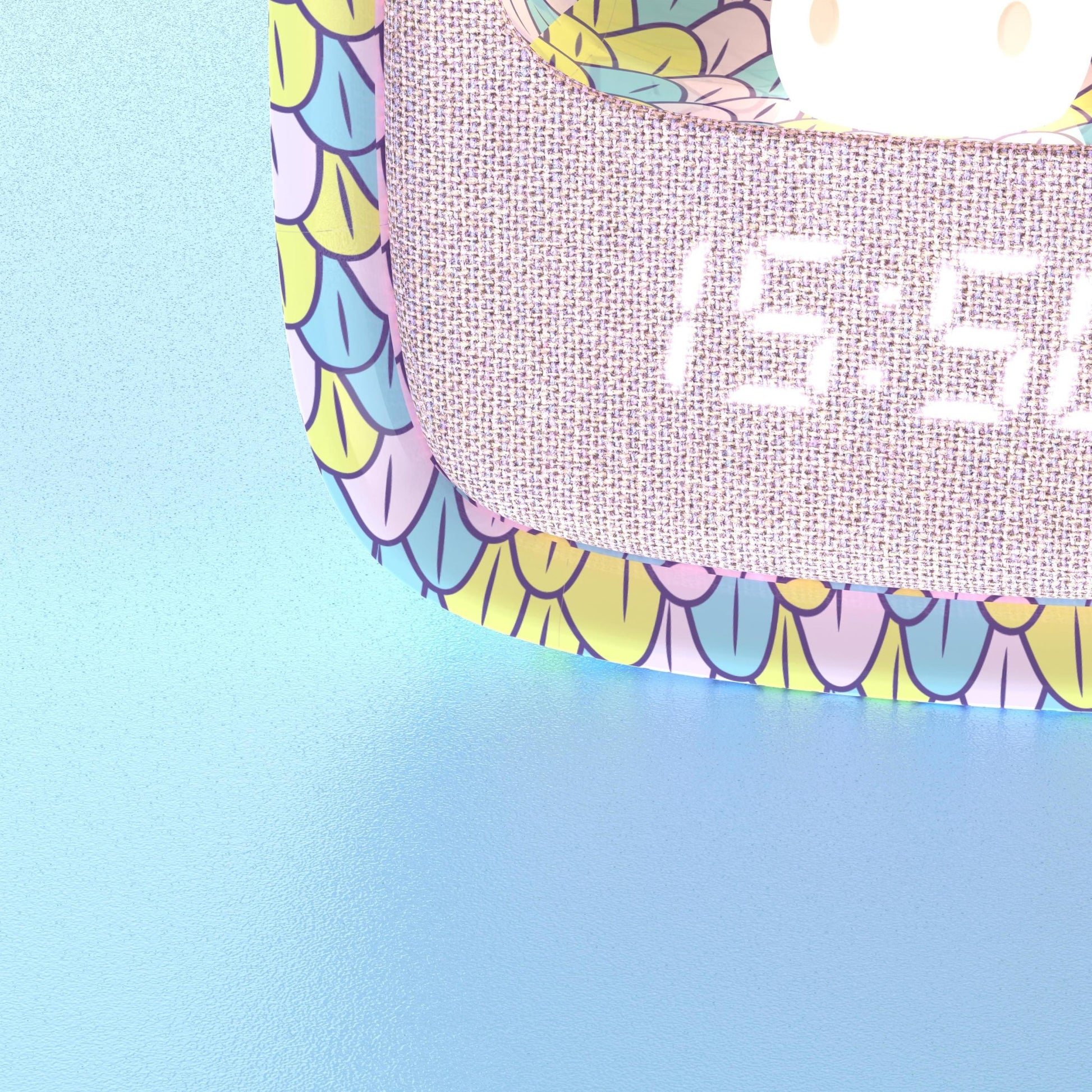 Kolorowy budzik dla dzieci z lampką i cyfrowym wyświetlaczem czasu na niebieskim tle