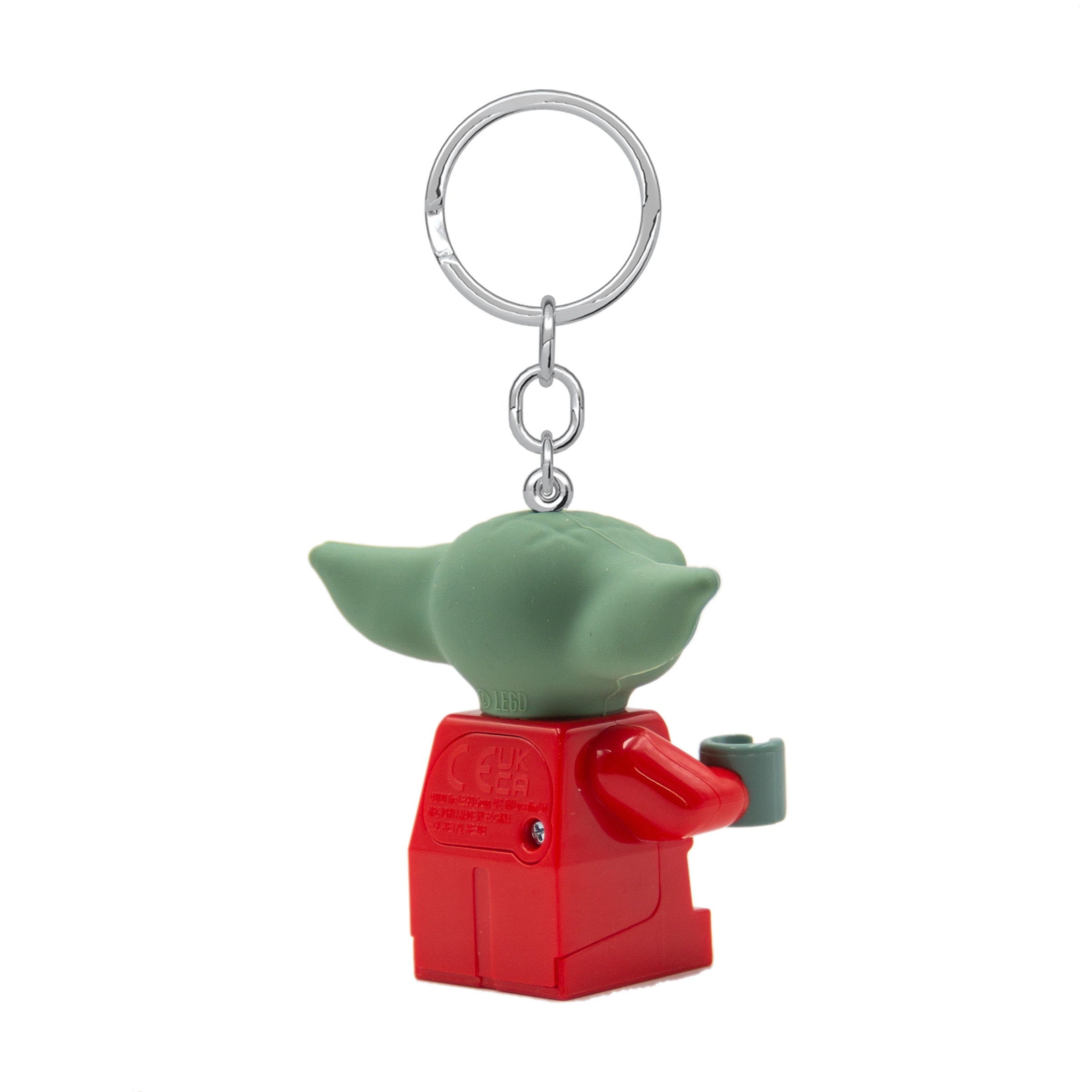 brelok LEGO Star Wars Grogu z zieloną głową i czerwonym ubraniem na metalowym kółku