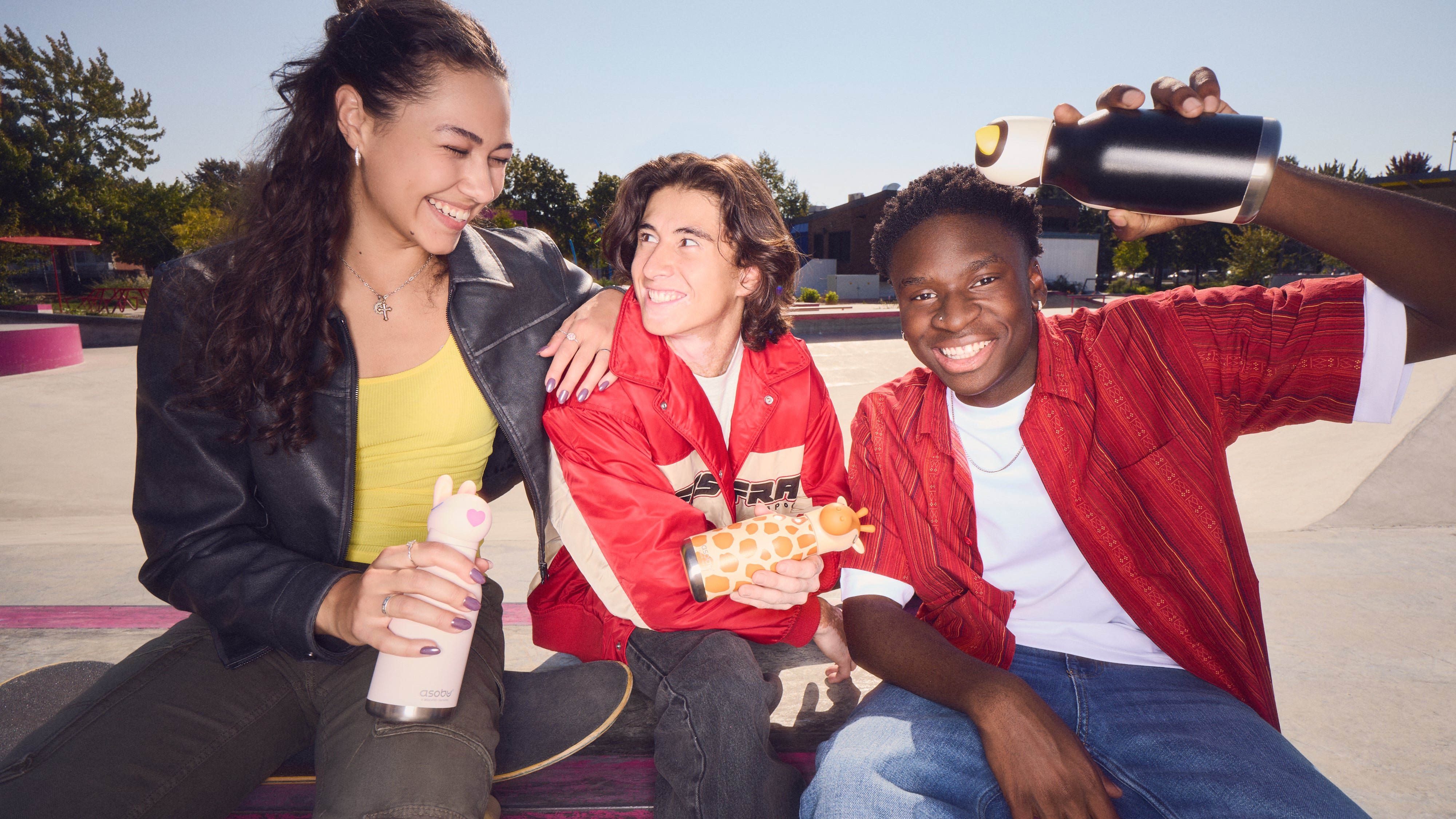 Butelka termiczna ze słomką Bestie Asobu – Żyrafa 460 ml