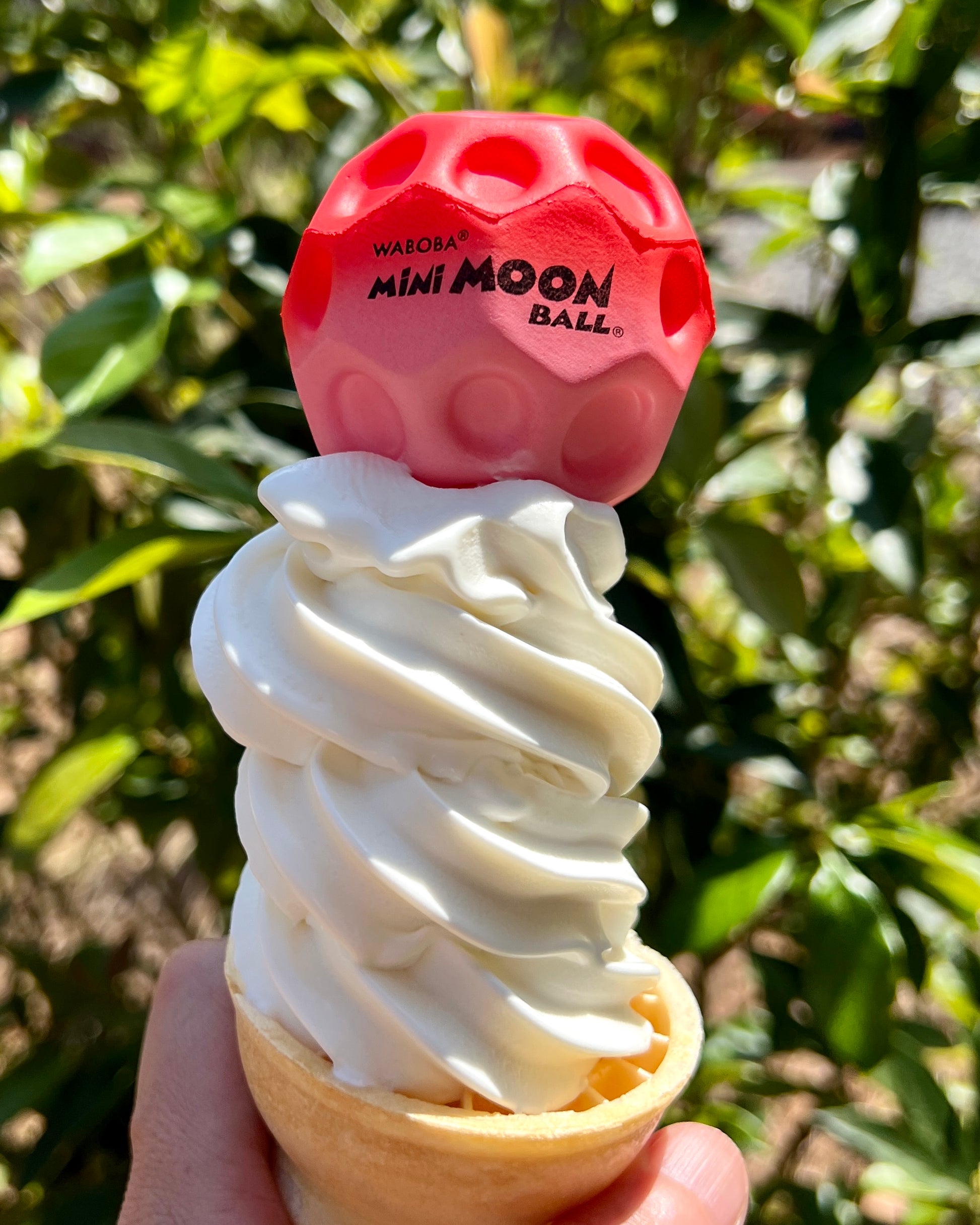 Piłeczka Waboba® Mini Moon Ball