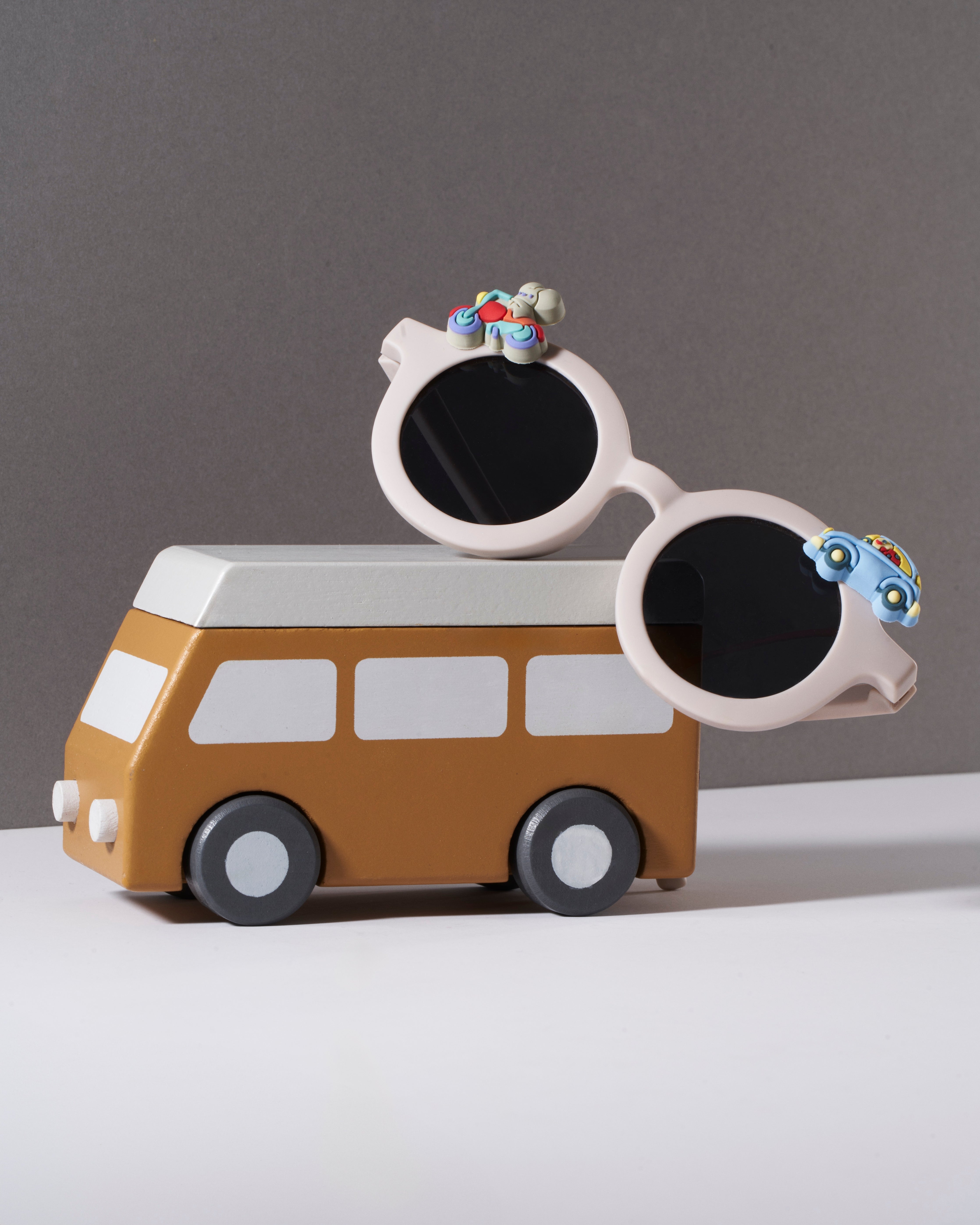 SumSun Okulary przeciwsłoneczne dla dzieci - Pojazdy