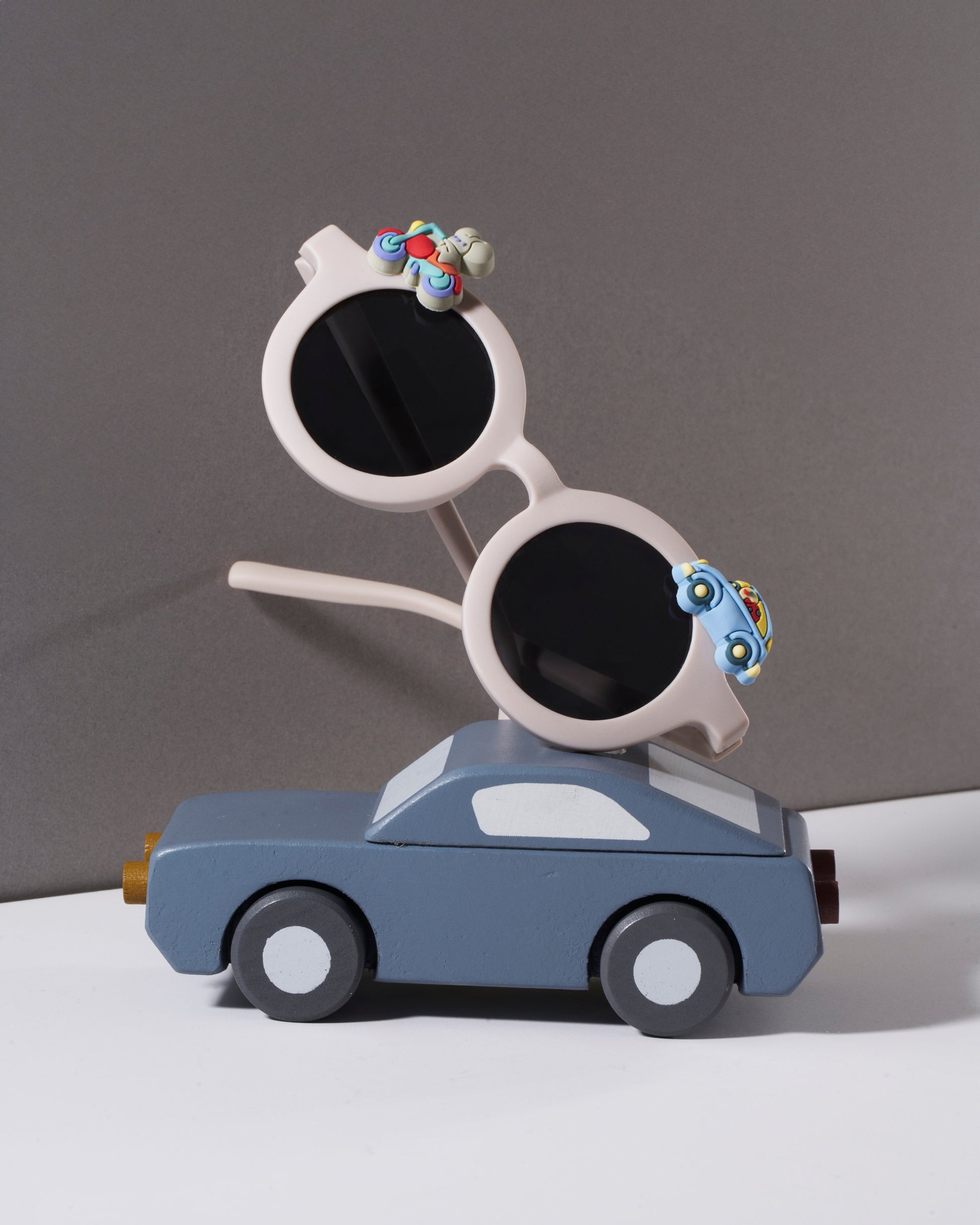 SumSun Okulary przeciwsłoneczne dla dzieci - Pojazdy