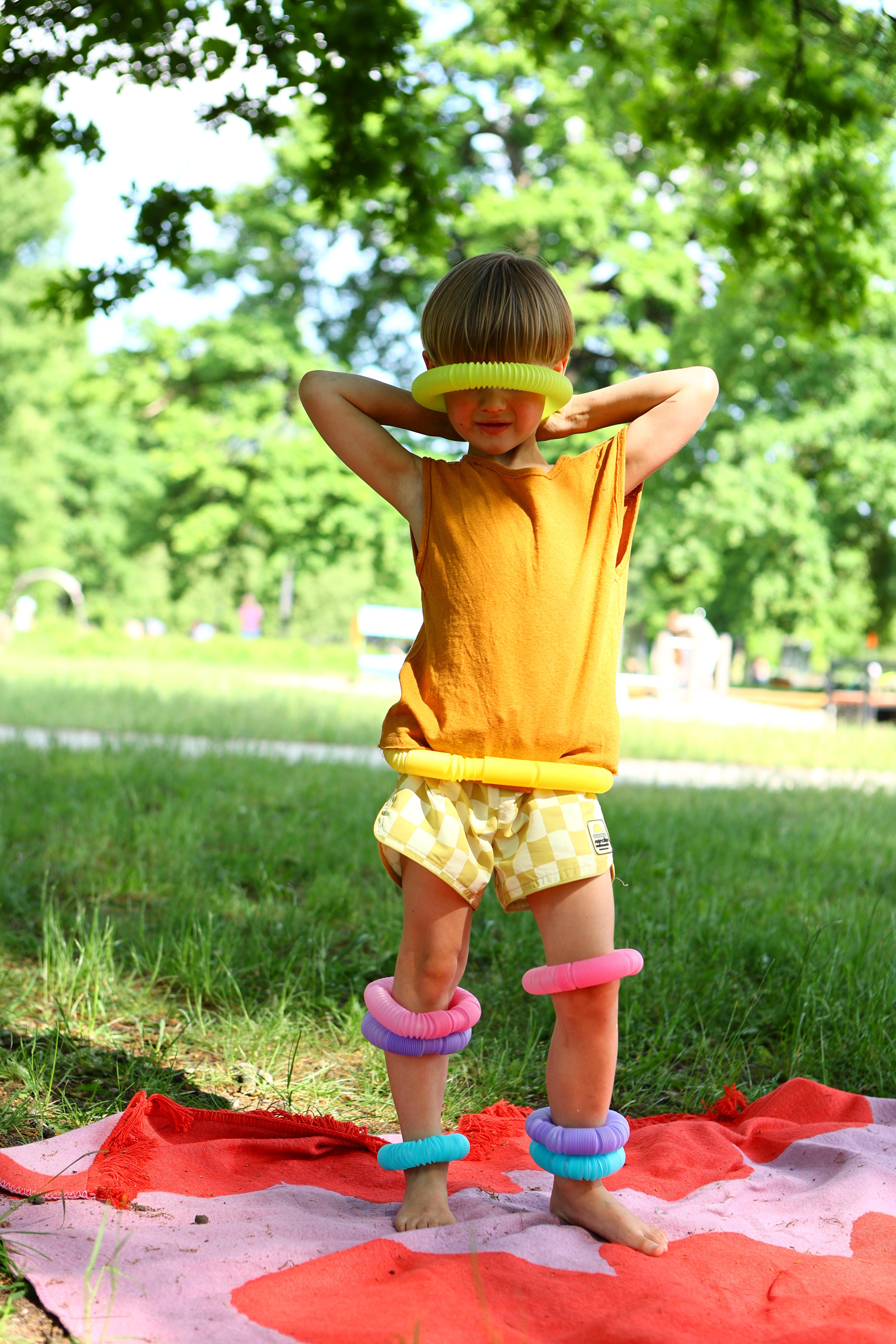 Zestaw rurek mideer z książeczką i świecącymi kulkami